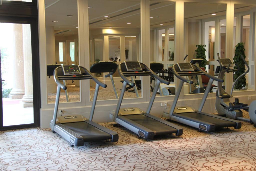 Landison Green Town Hotel Xinchang Esterno foto